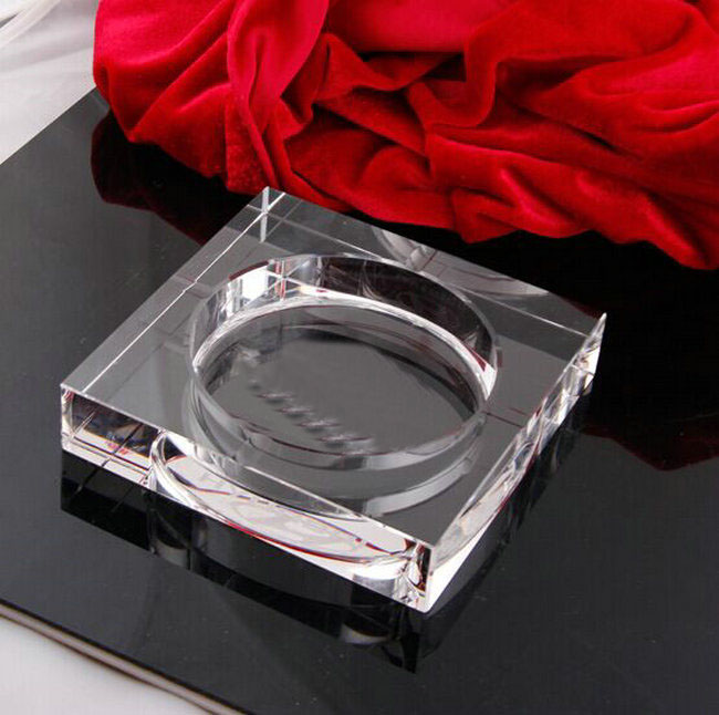 水晶煙灰缸