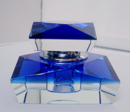 水晶香水瓶